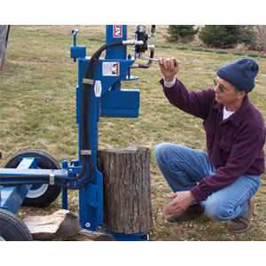 The Log Splitter can be operated either horizontally or vertically.