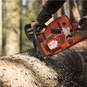 thumbnail image 2 of Husqvarna 572XP Chainsaw Power Head Only – 70.6cc, 5.8 HP, Swedish Made, Anti-Vibration 2 of 4